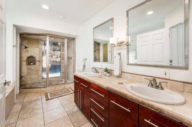 9626 N 33RD Street, Phoenix, AZ 85028