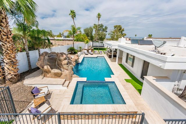 9626 N 33RD Street, Phoenix, AZ 85028