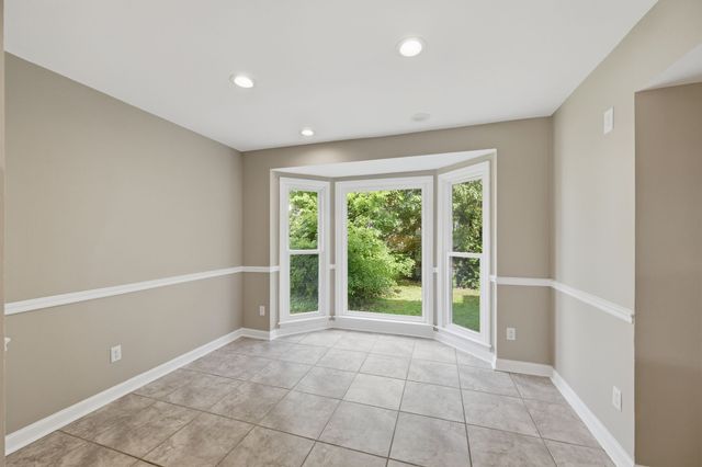 548 Heritage Ln, Madison, TN 37115