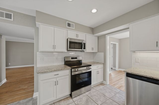 548 Heritage Ln, Madison, TN 37115