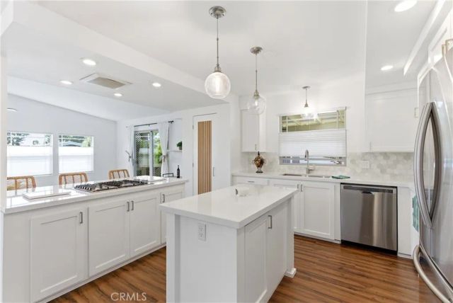 5200 Irvine 109, Irvine, CA 92620