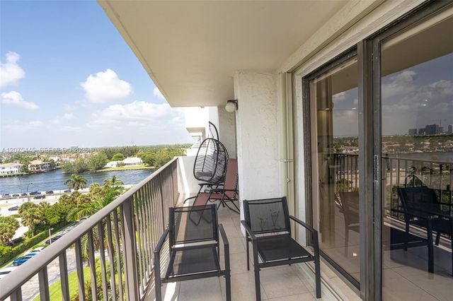 1201 S Ocean Drive 904S, Hollywood, FL 33019