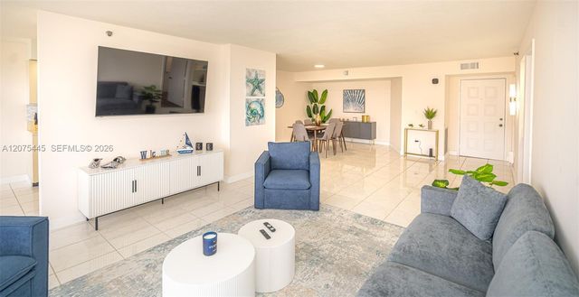 1201 S Ocean Drive 904S, Hollywood, FL 33019