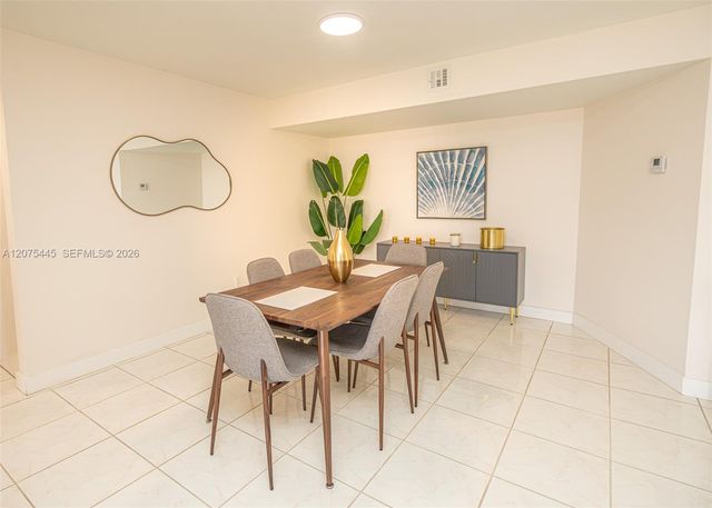 1201 S Ocean Drive 904S, Hollywood, FL 33019