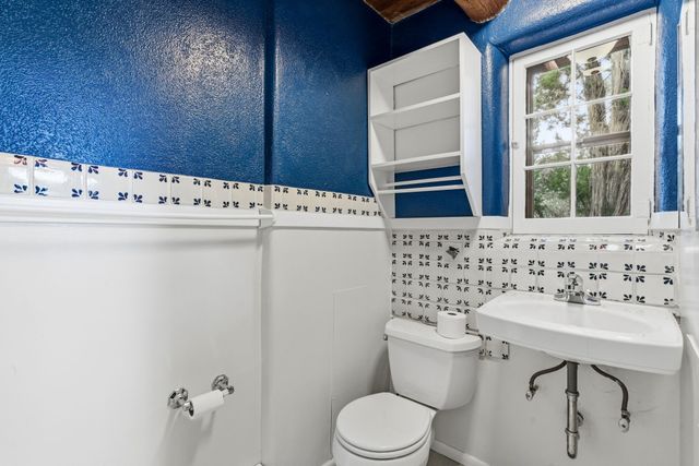 3950 Old Santa Fe Trail, Santa Fe, NM 87505