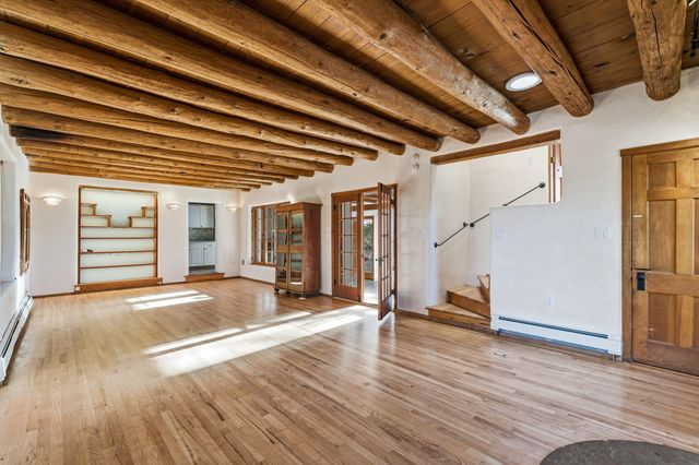 3950 Old Santa Fe Trail, Santa Fe, NM 87505