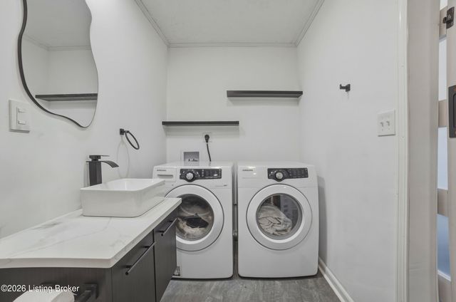 1622 Linda Way, Louisville, KY 40216