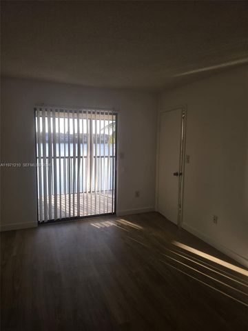 1400 Jefferson Dr 1400E, Homestead, FL 33034