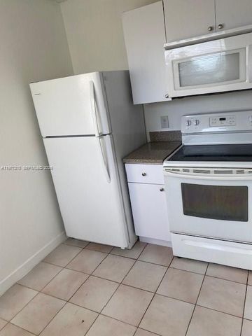 1400 Jefferson Dr 1400E, Homestead, FL 33034