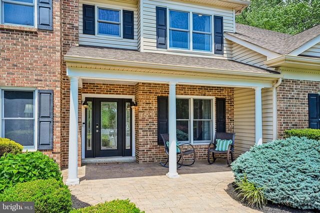 129 SUNRISE DR, North Wales, PA 19454