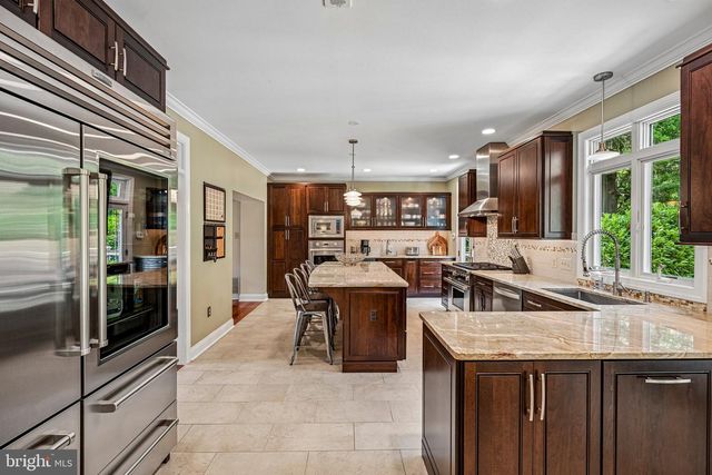 129 SUNRISE DR, North Wales, PA 19454