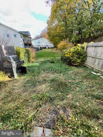 203 ANDREW RD, Coatesville, PA 19320