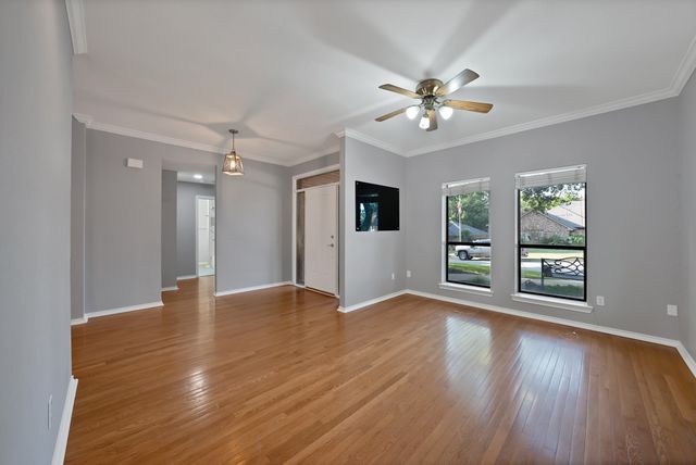 2004 Royal Club Court, Arlington, TX 76017