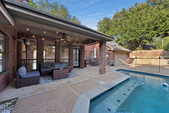 2004 Royal Club Court, Arlington, TX 76017