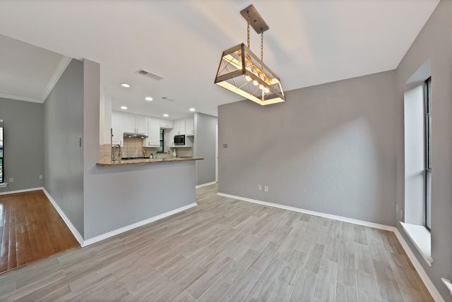 2004 Royal Club Court, Arlington, TX 76017