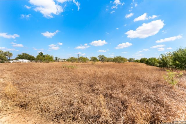 3041 FM 1333, Poteet, TX 78065