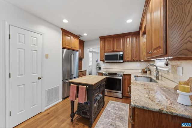 1815 STEEPLECHASE RUN, Charlottesville, VA 22911
