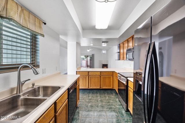 614 S RIO Drive, Chandler, AZ 85225