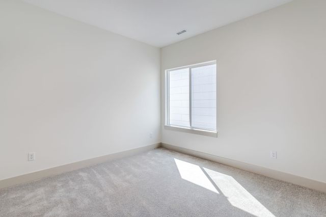 5603 Wandering Way, Maize, KS 67101