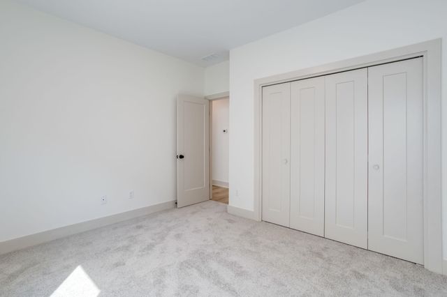 5603 Wandering Way, Maize, KS 67101