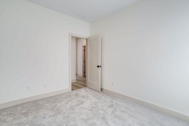 5603 Wandering Way, Maize, KS 67101