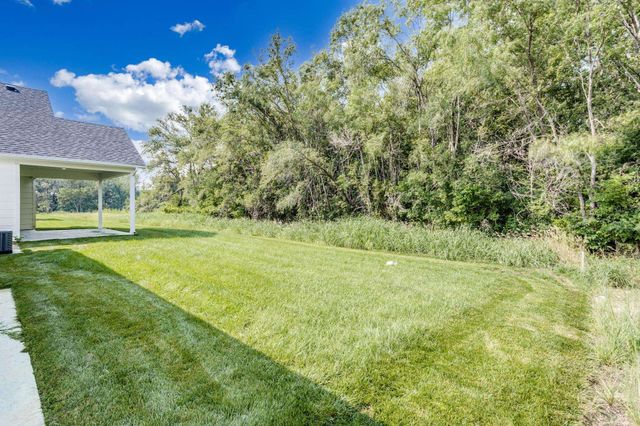 5603 Wandering Way, Maize, KS 67101