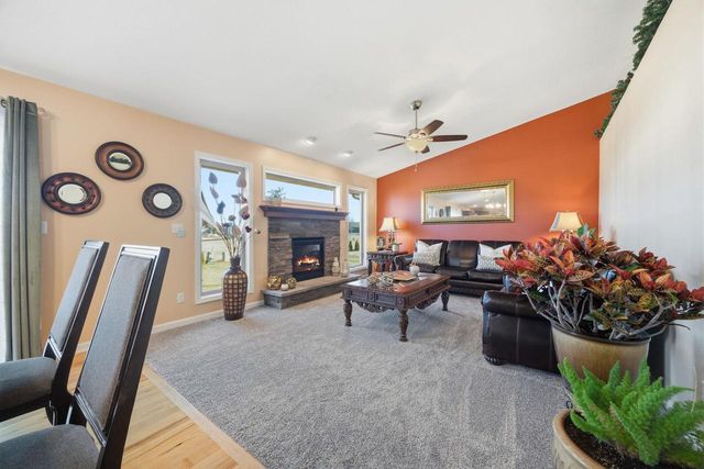 130 E Gailen Lane, Milton, WI 53563