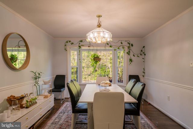 9907 ROSEWOOD HILL CIR, Vienna, VA 22182