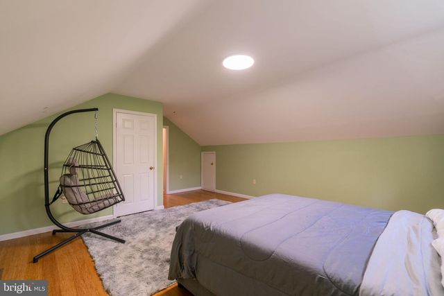 9907 ROSEWOOD HILL CIR, Vienna, VA 22182