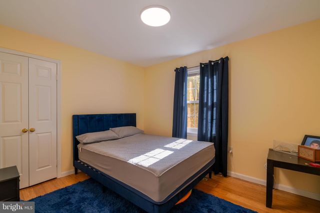 9907 ROSEWOOD HILL CIR, Vienna, VA 22182
