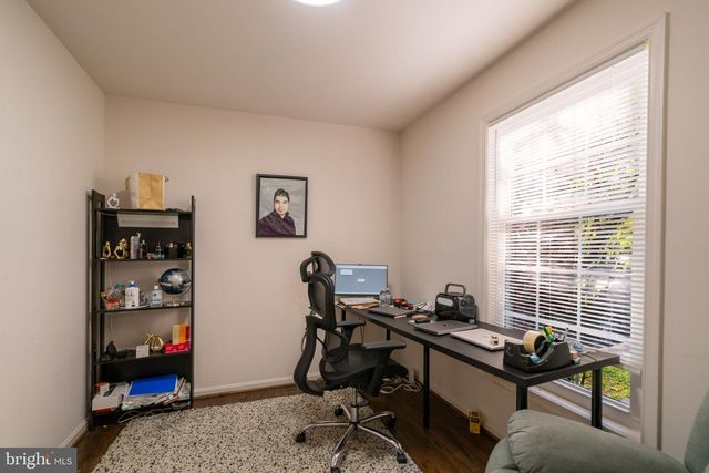 9907 ROSEWOOD HILL CIR, Vienna, VA 22182
