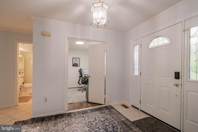9907 ROSEWOOD HILL CIR, Vienna, VA 22182