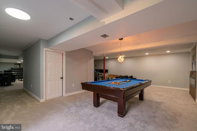 9907 ROSEWOOD HILL CIR, Vienna, VA 22182