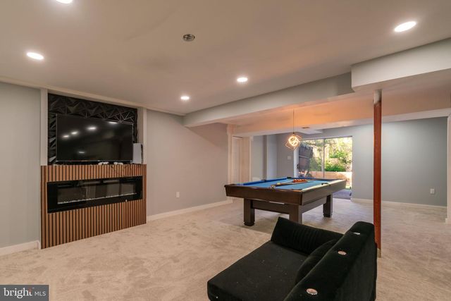 9907 ROSEWOOD HILL CIR, Vienna, VA 22182