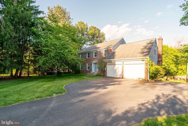 9907 ROSEWOOD HILL CIR, Vienna, VA 22182