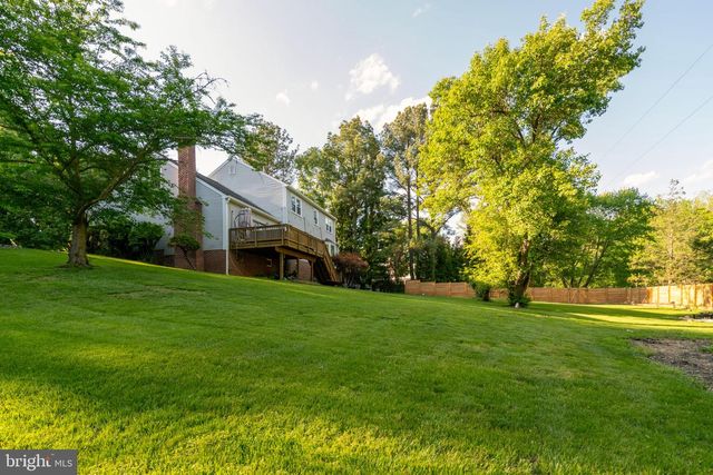 9907 ROSEWOOD HILL CIR, Vienna, VA 22182