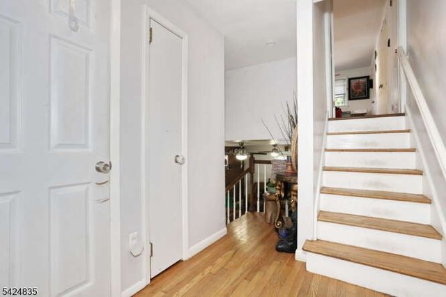 266 Coolidge Ave, Englewood City, NJ 07631