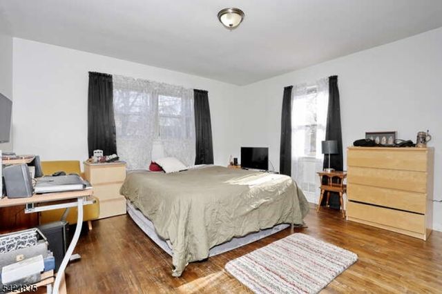 266 Coolidge Ave, Englewood City, NJ 07631