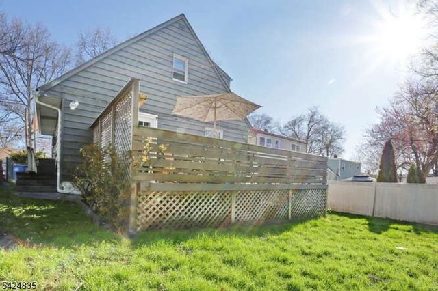 266 Coolidge Ave, Englewood City, NJ 07631