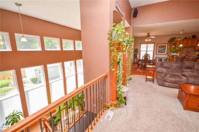 19613 E 11th Terrace, Independence, MO 64056