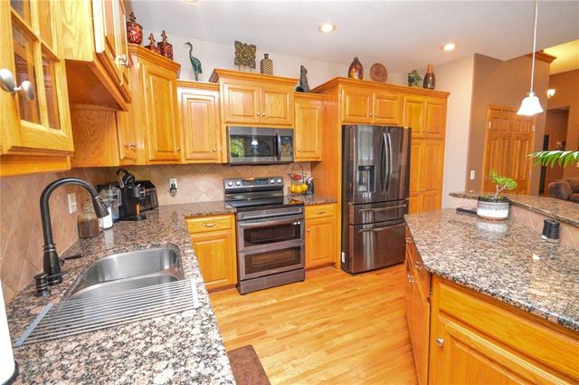 19613 E 11th Terrace, Independence, MO 64056