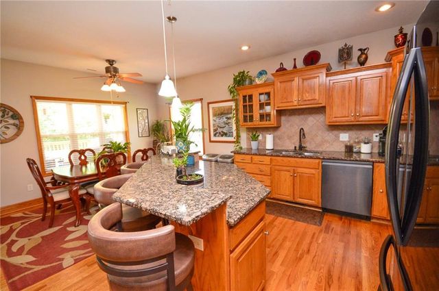 19613 E 11th Terrace, Independence, MO 64056