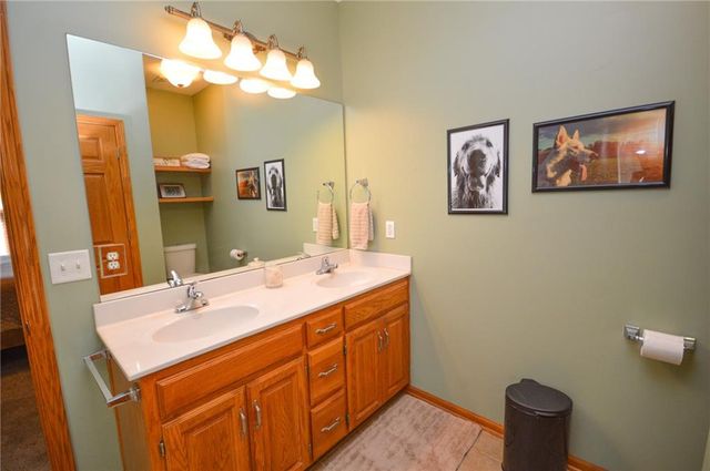 19613 E 11th Terrace, Independence, MO 64056