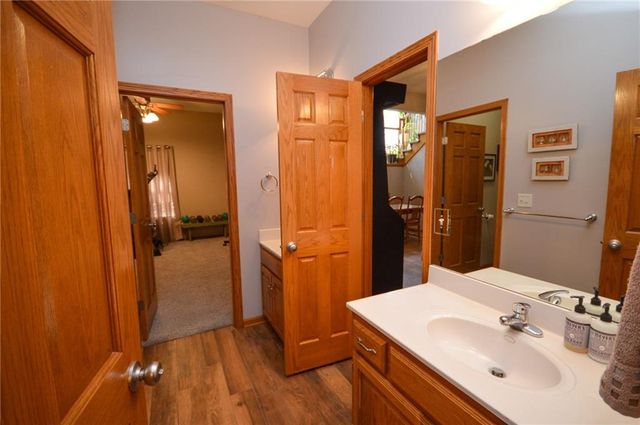 19613 E 11th Terrace, Independence, MO 64056