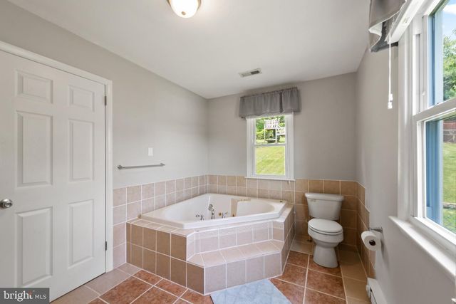3242 LINEBORO RD, Manchester, MD 21102