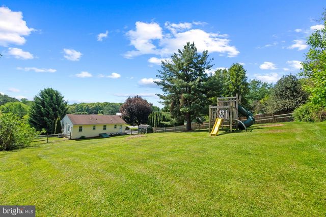 3242 LINEBORO RD, Manchester, MD 21102