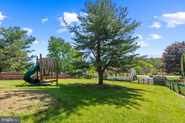 3242 LINEBORO RD, Manchester, MD 21102