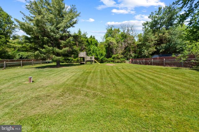 3242 LINEBORO RD, Manchester, MD 21102