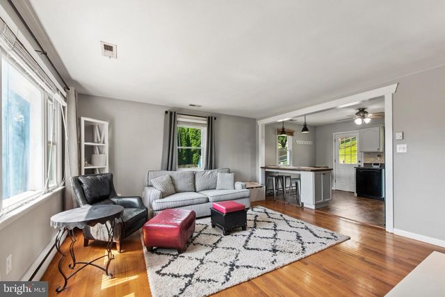 3242 LINEBORO RD, Manchester, MD 21102