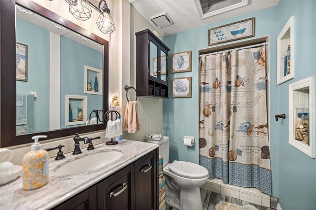 2535 NE 8TH AVENUE, Ocala, FL 34470